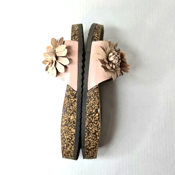 Cape Robbin Pale Pink, Flower Slides. 9M - Picture 3 of 11